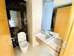 Centro Residences (D20), Condominium #560000151
